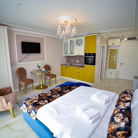 Adonis アパート *