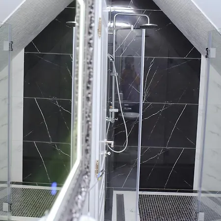 Adonis * ズラティボール