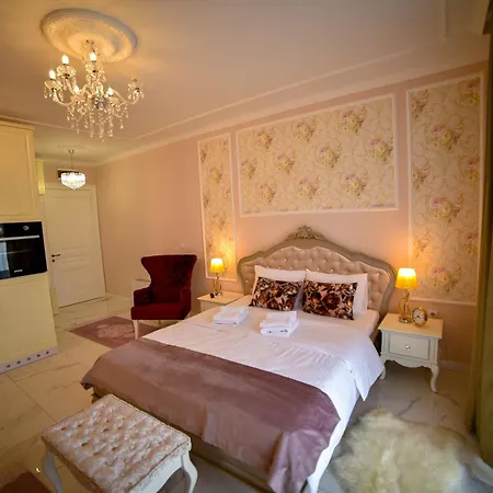 アパート Adonis *